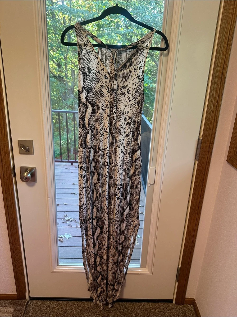 VENUS sleeveless snakeskin
